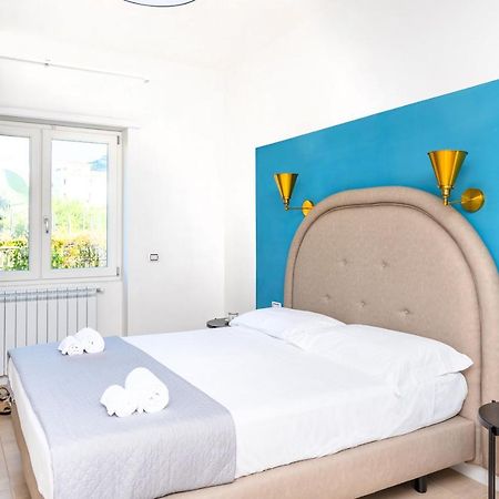 Mako Sorrento Suites Экстерьер фото
