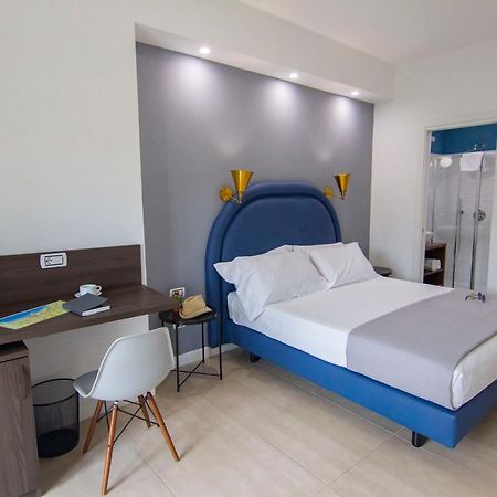 Mako Sorrento Suites Экстерьер фото